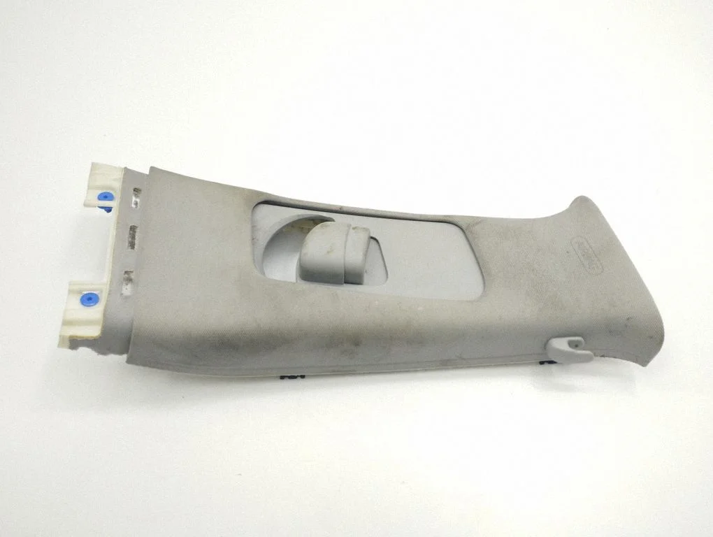 (B) pillar trim (top) 858443Z000