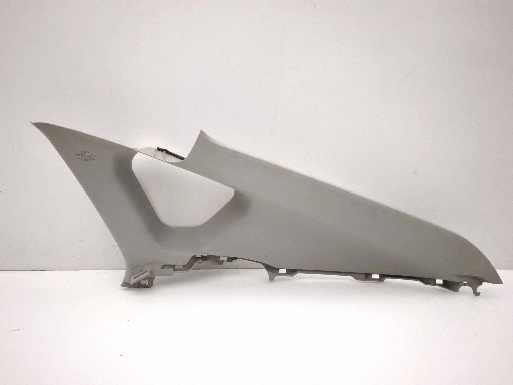 (C) pillar trim 6247047070