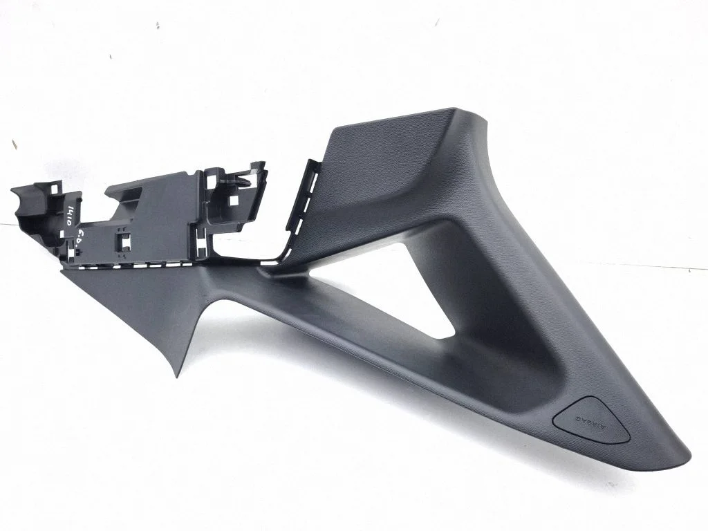 (C) pillar trim – Peugeot 3008 III (2023-)