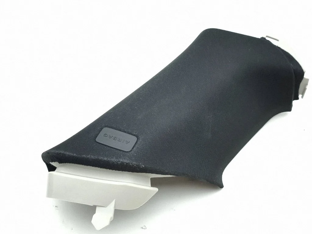 (C) pillar trim – Mercedes-Benz EQE v295 (2022-)
