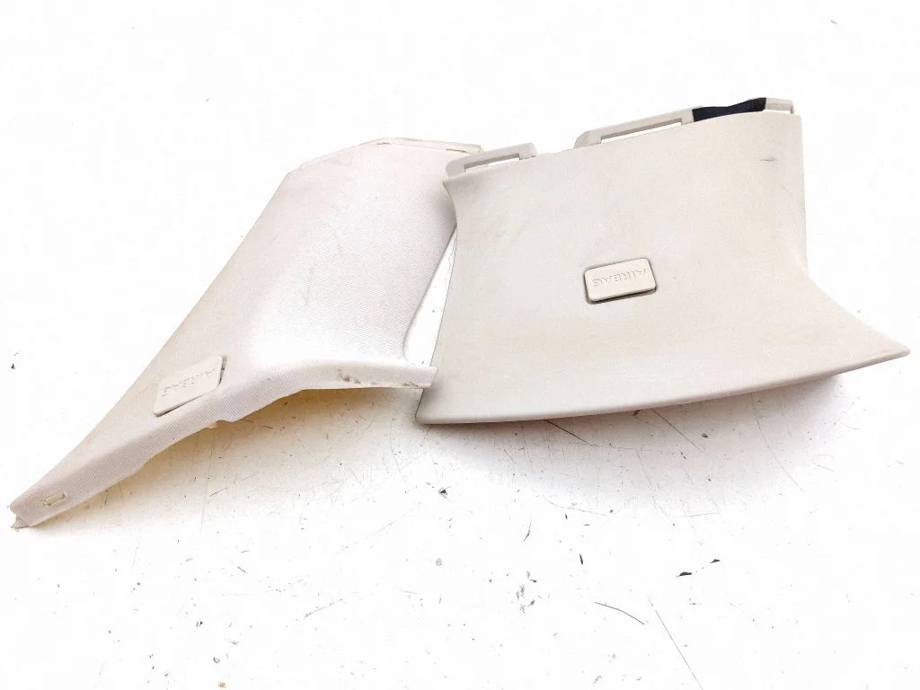 (C) pillar trim BJ3231113A
