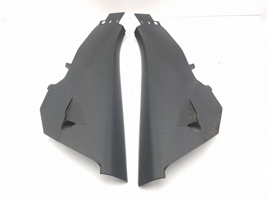 (C) pillar trim – Porsche Cayenne (92A) (2010-2017)