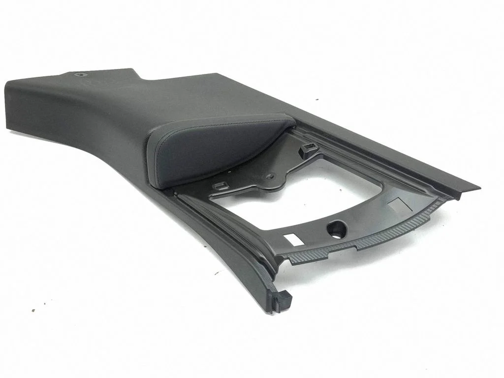 (C) pillar trim – BMW i3 (2013-)