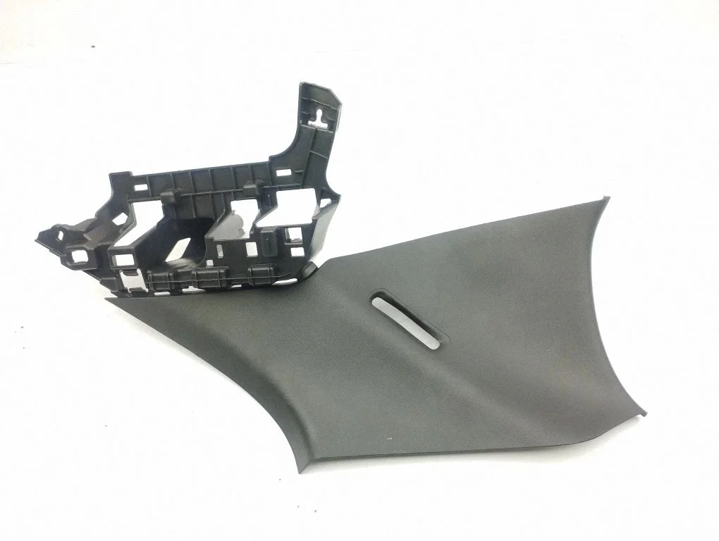 (C) pillar trim 98233024ZD