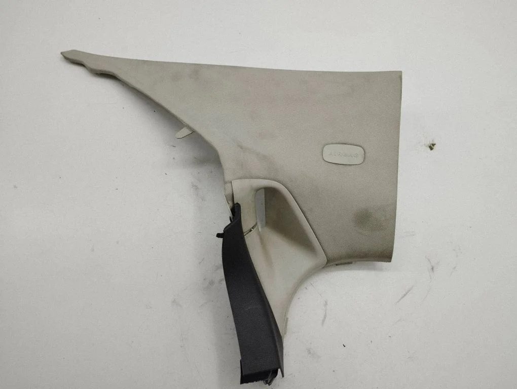 (C) pillar trim A2136900925