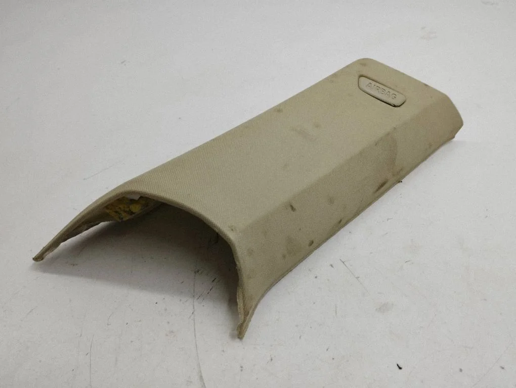 (C) pillar trim 9169783