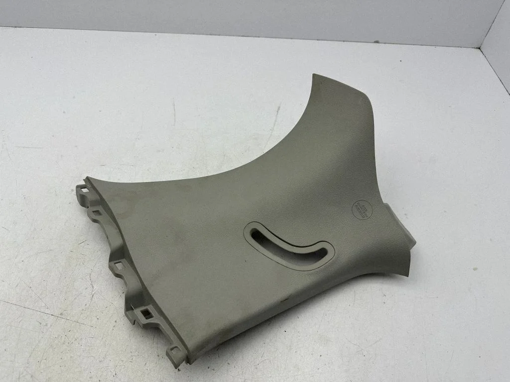 (C) pillar trim 94697A1