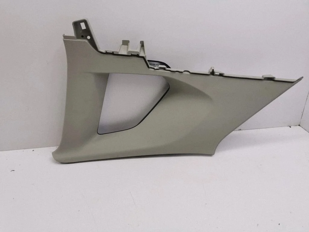 (C) pillar trim 5NA867287A