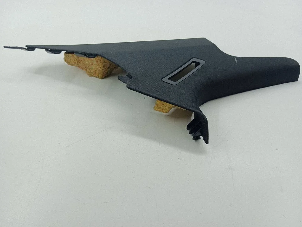 (C) pillar trim A2046900725