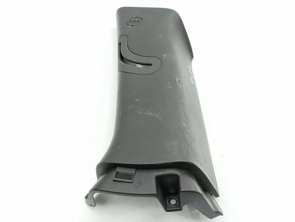 (C) pillar trim 858602B010