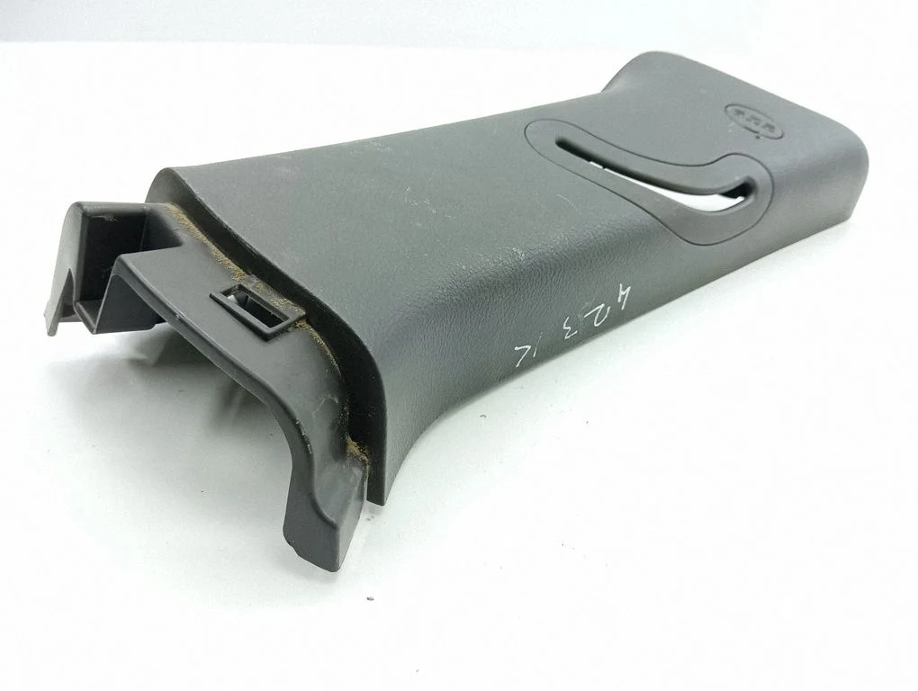 (C) pillar trim 858502B010