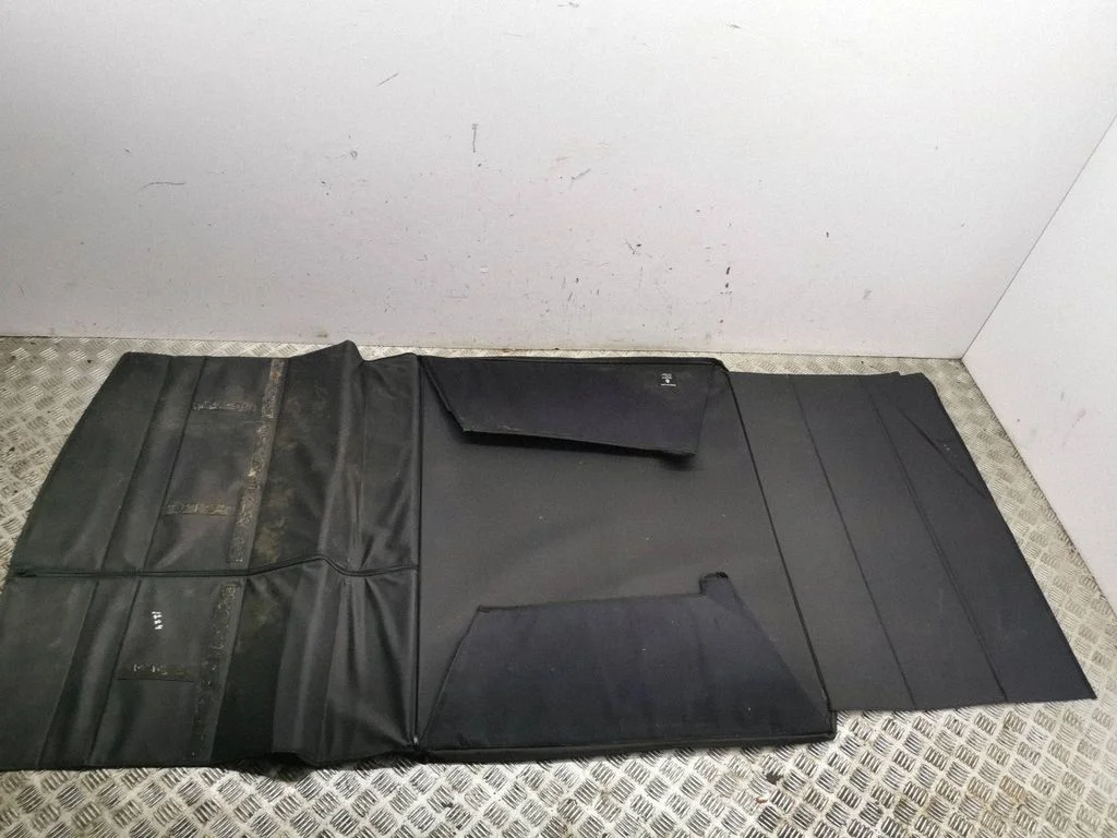 Trunk/boot mat liner 8201627987