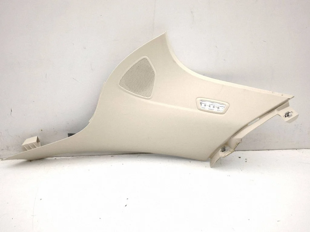 (D)pillar trim (top) – Mercedes-Benz GLC-Class C253 (2016-)