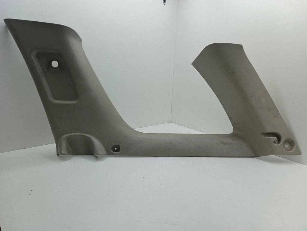 (D)pillar trim (top) 15216738