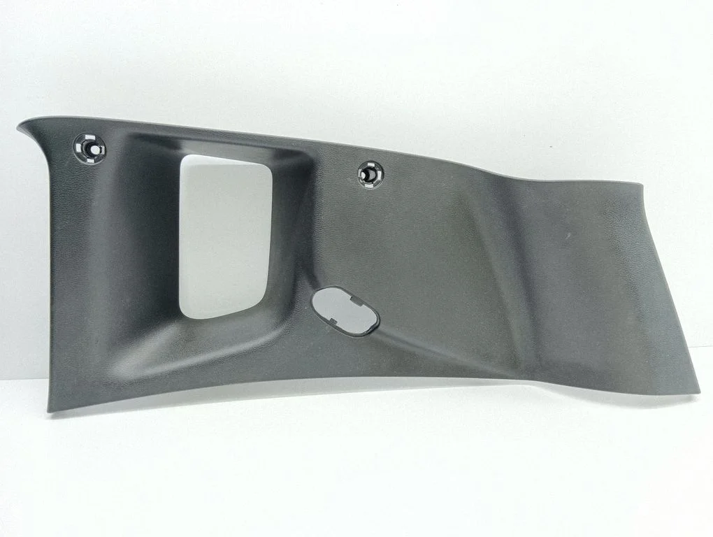 (D)pillar trim (top) 7355795030