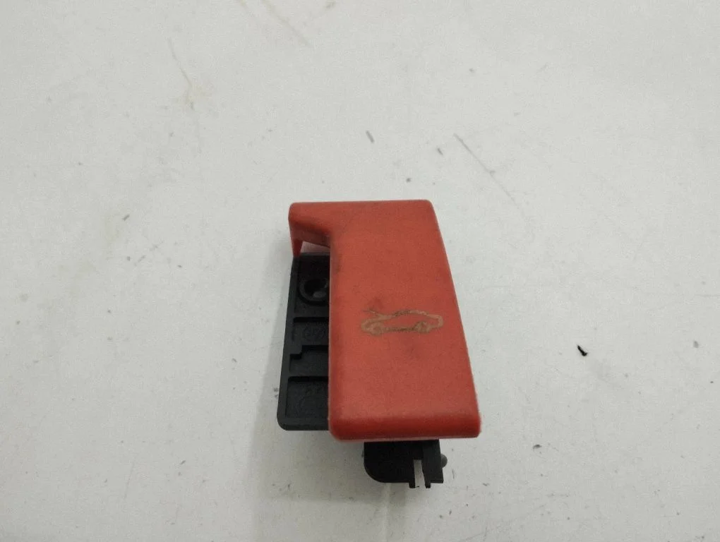Engine bonnet (hood) release handle A2138800402