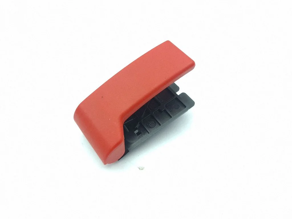 Engine bonnet (hood) release handle
