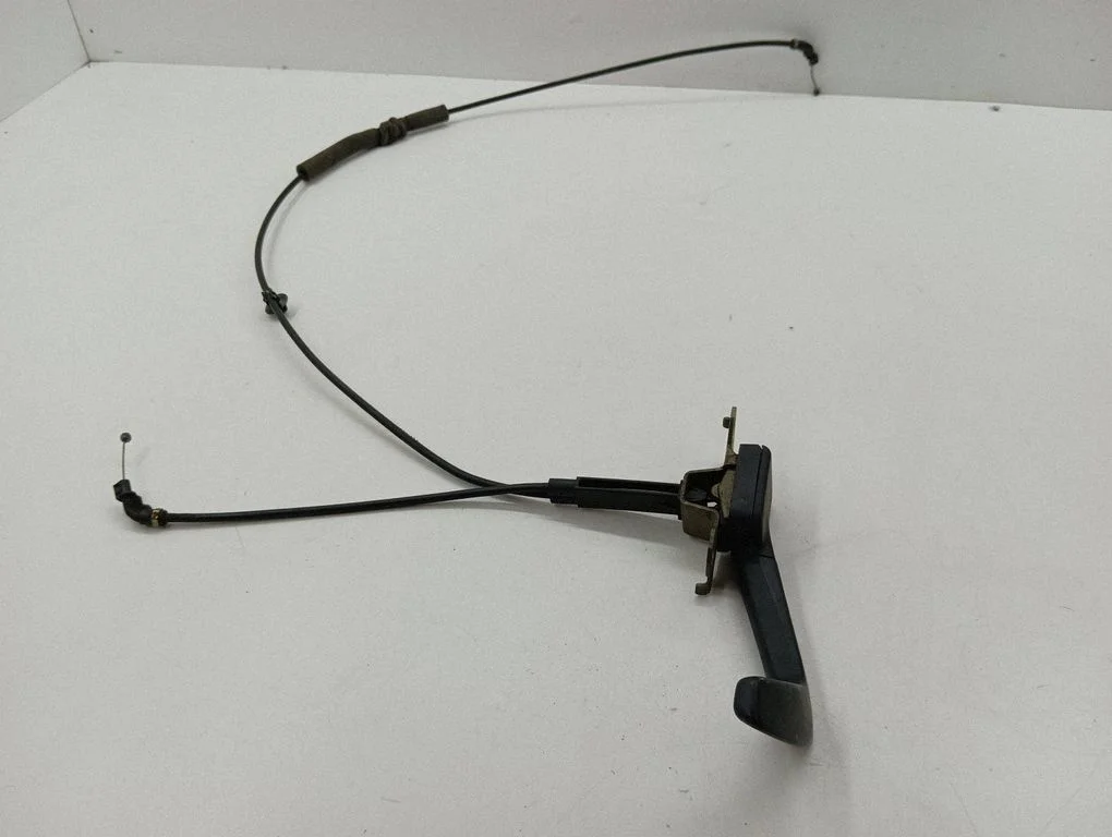 Engine bonnet (hood) release handle 30849108