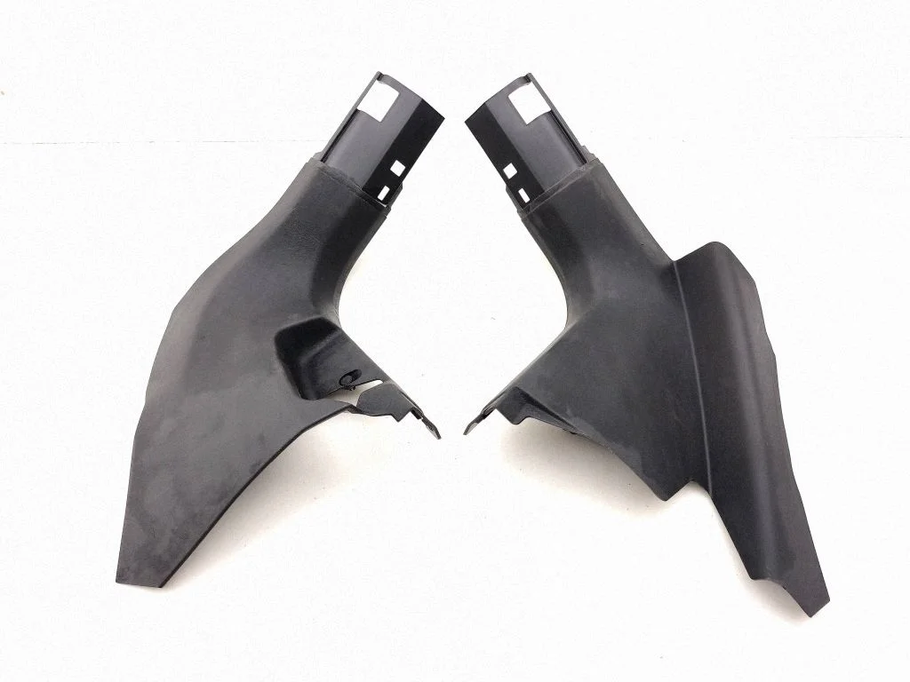 Foot area side trim – Skoda Enyaq iV (2020-)