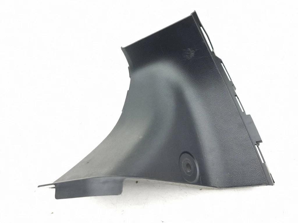 Front sill trim cover 93156CD000