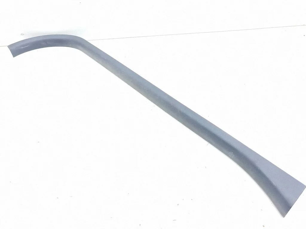 Front sill trim cover – Nissan 350Z (2002-2009)