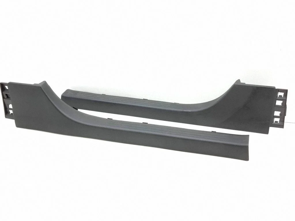 Priekšējā sliekšņa apdare (iekšējā) 769515187R