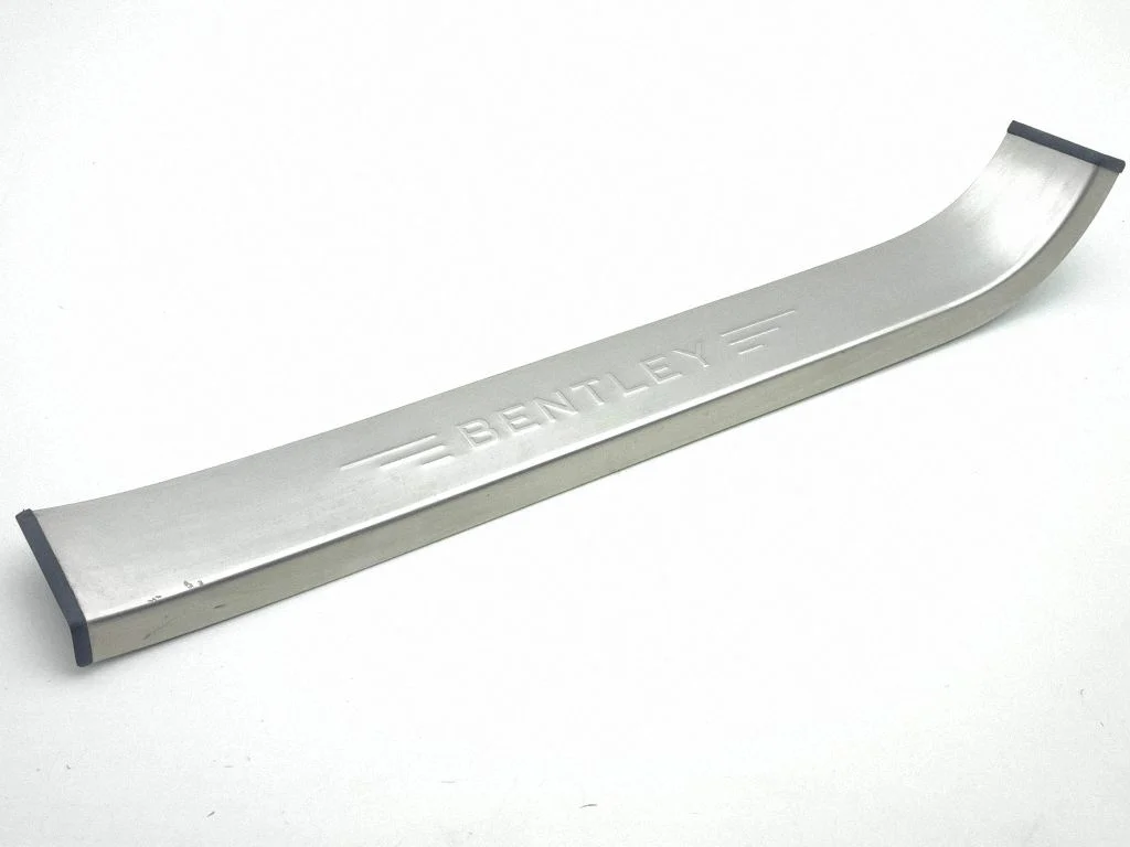 Front sill trim cover 3W5853538B
