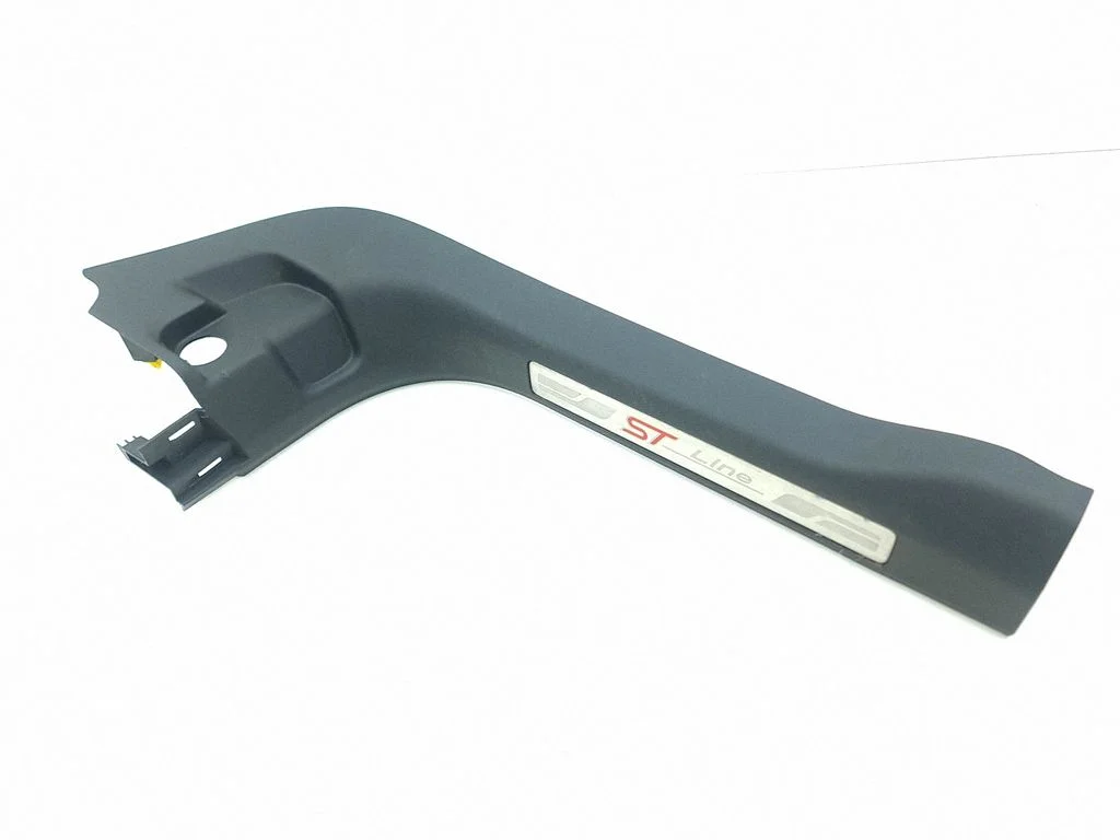 Front sill trim cover LV4BS13201A