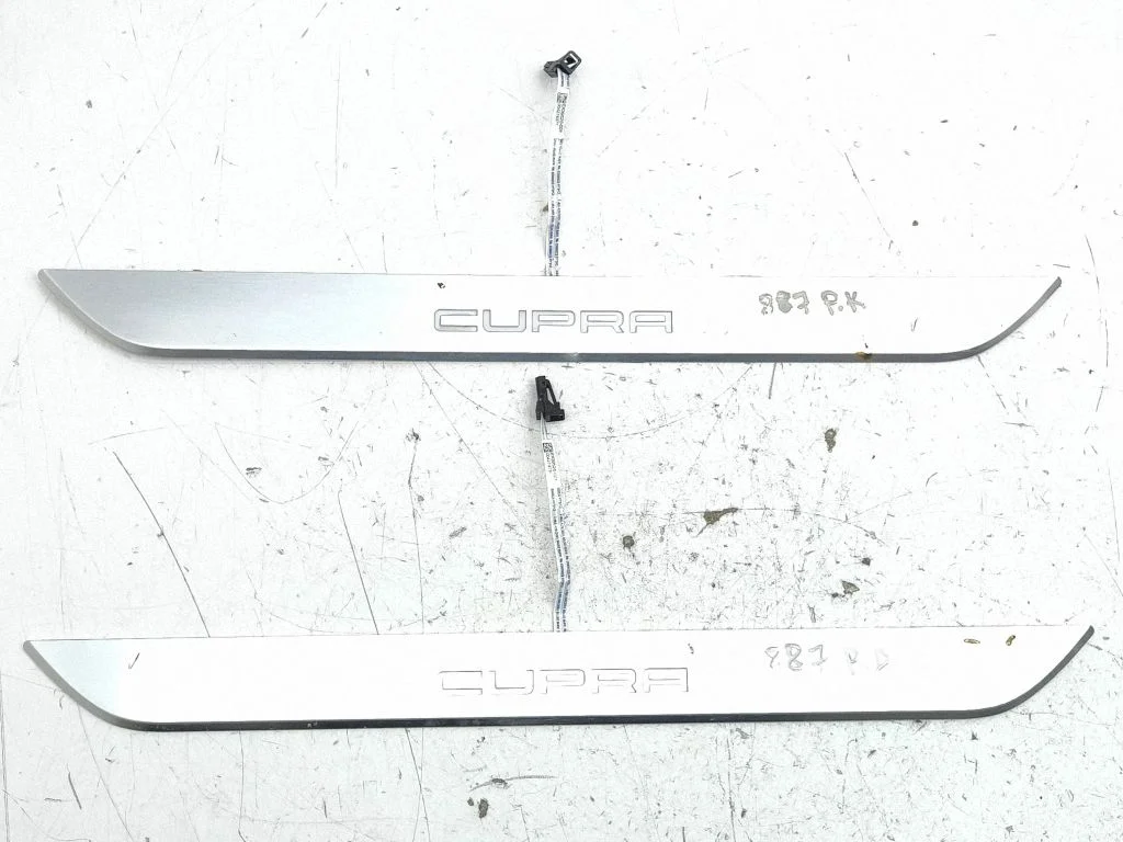 Front sill trim cover 5FA947417E