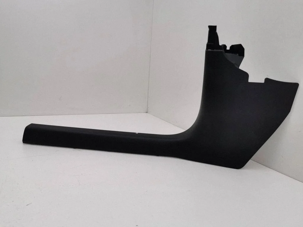 Front sill trim cover 8Y2867271