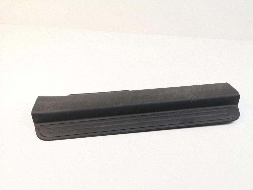 Front sill trim cover 96630460