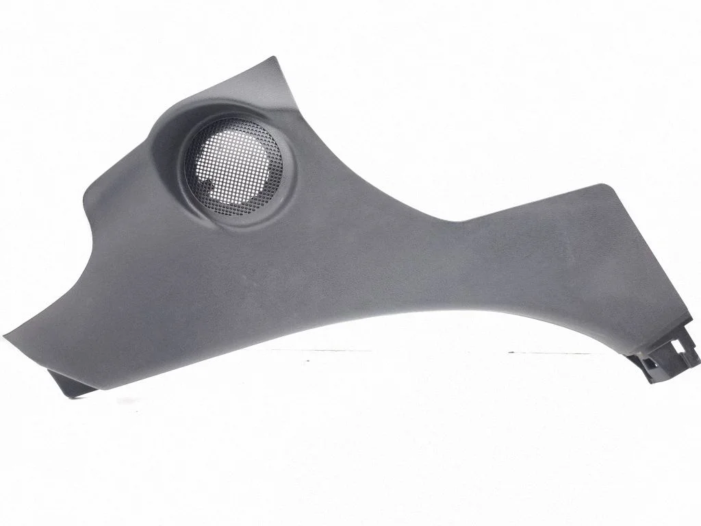 Rear seat side bottom trim 769001ET0A