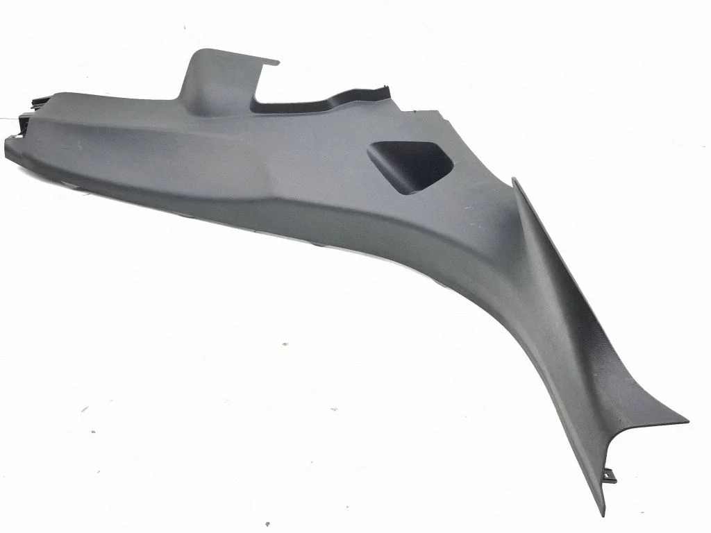 Rear seat side bottom trim 735732604