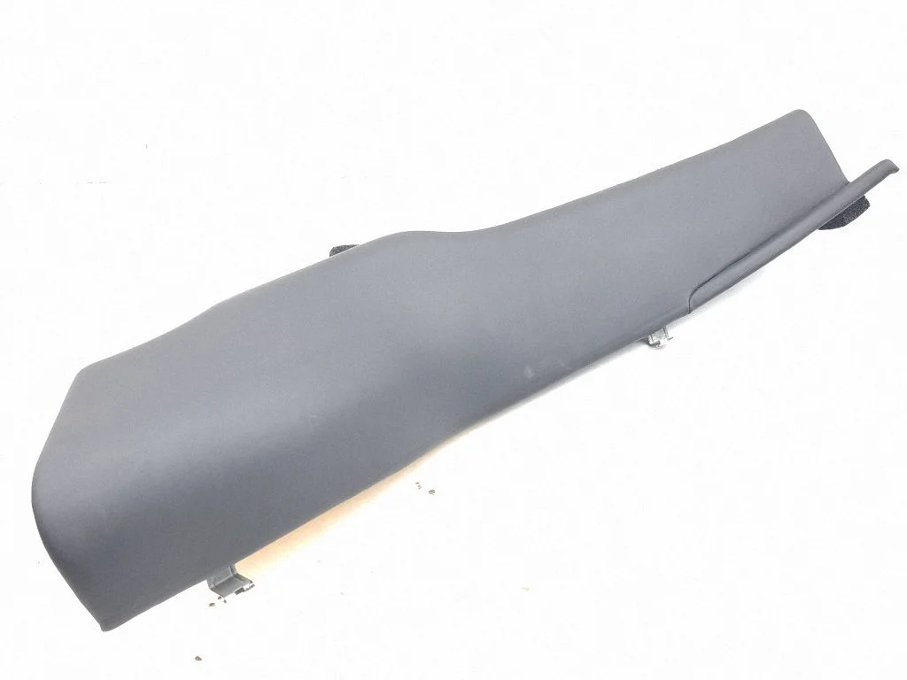 Tagaistme külgkate (alumine) CK5202651