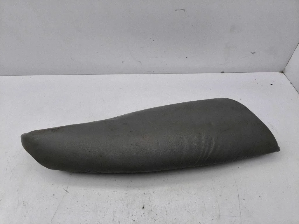 Rear seat side top trim – BMW 5 Series E39 (1996-2003)