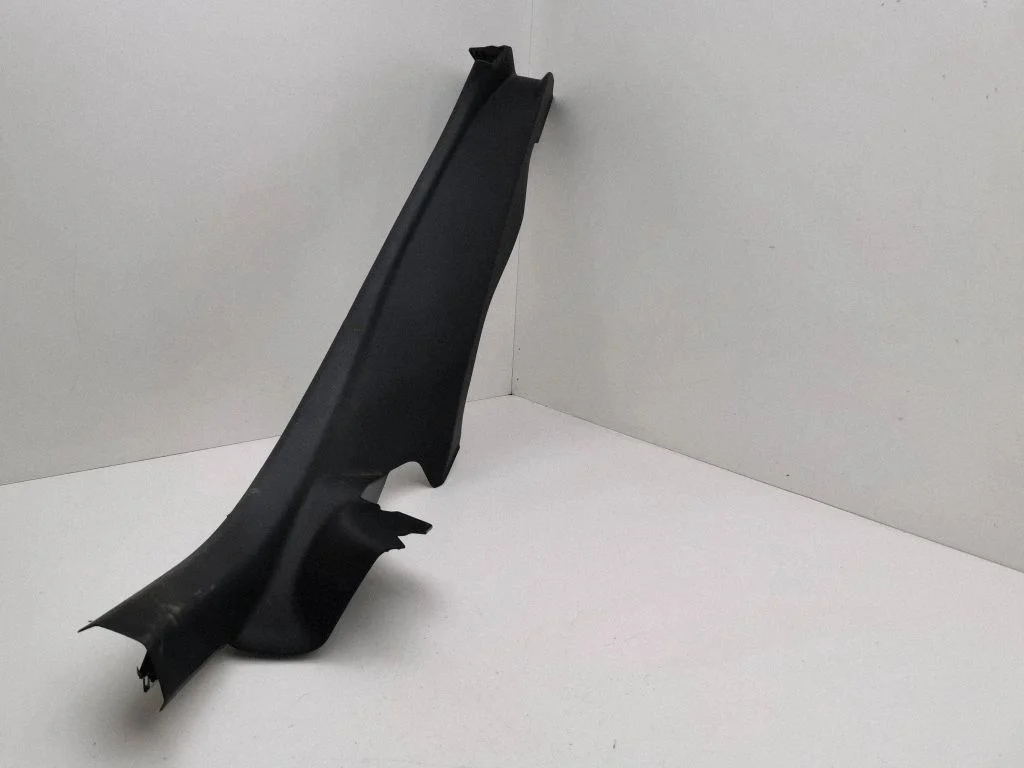 Rear seat side top trim 8Y0867768