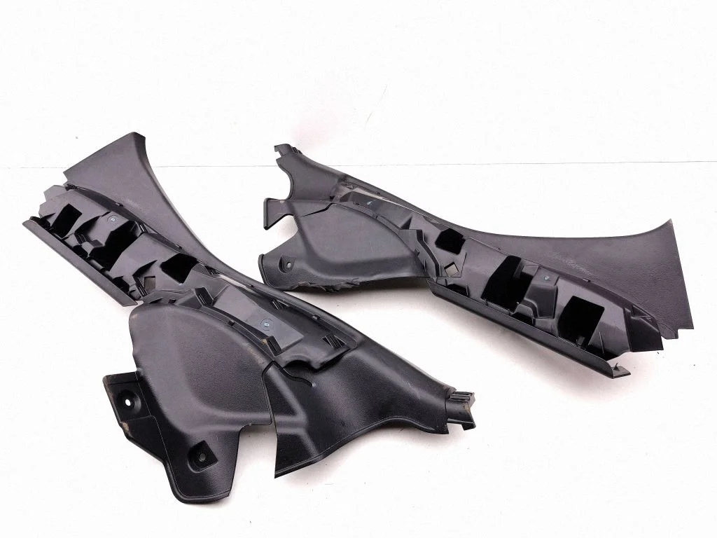 Rear seat side top trim 62551481401gs