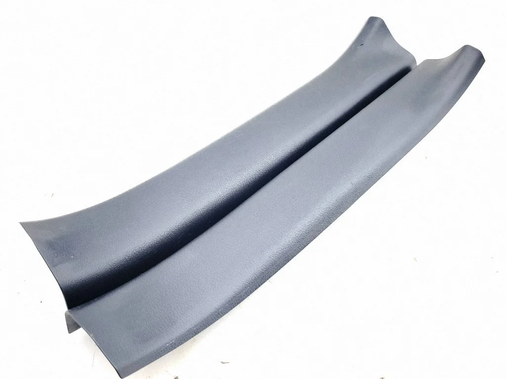Rear sill trim cover 6794048110