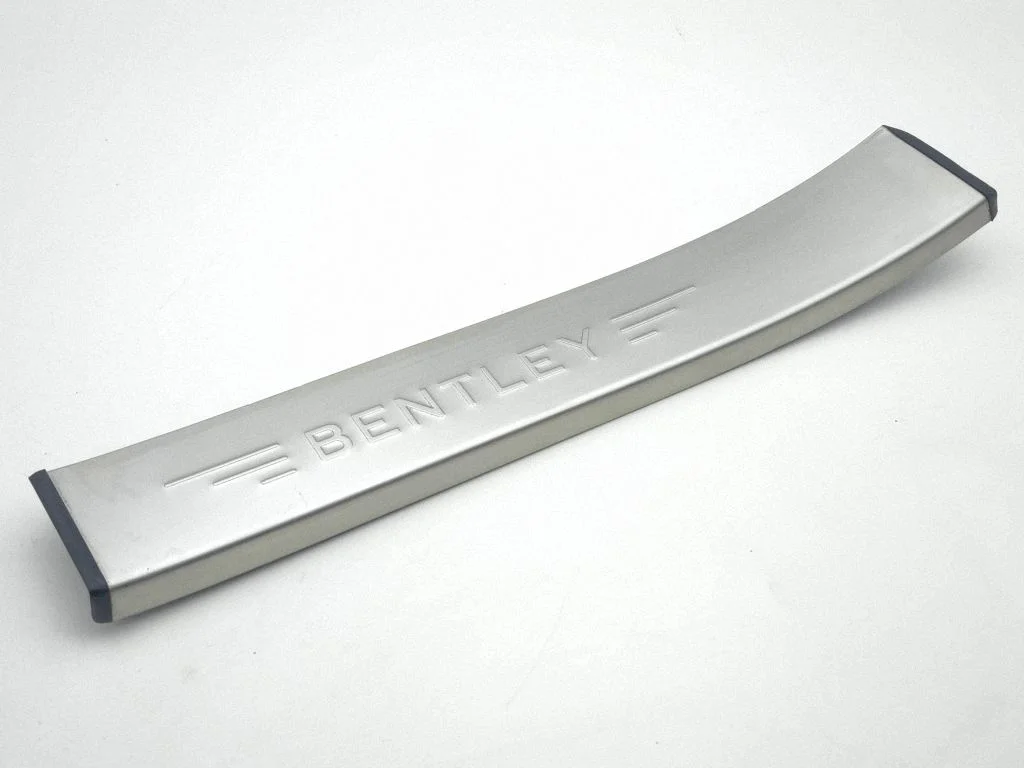 Rear sill trim cover 3W5853539B