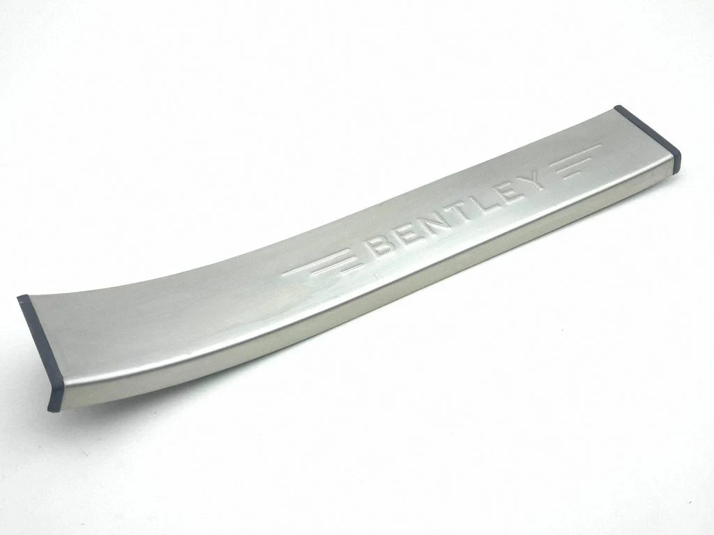 Rear sill trim cover 3W5853540B
