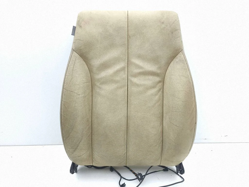 Front driver seat – Volkswagen Passat CC (2008-2016)
