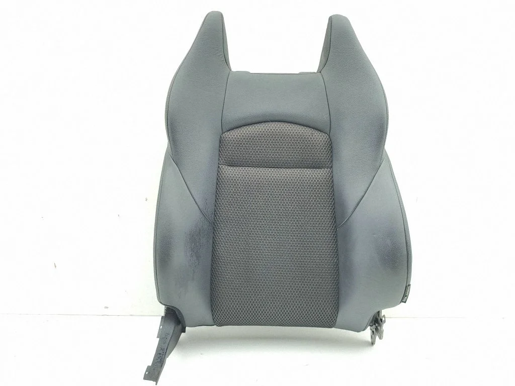 Front passenger seat 873D71EA1A