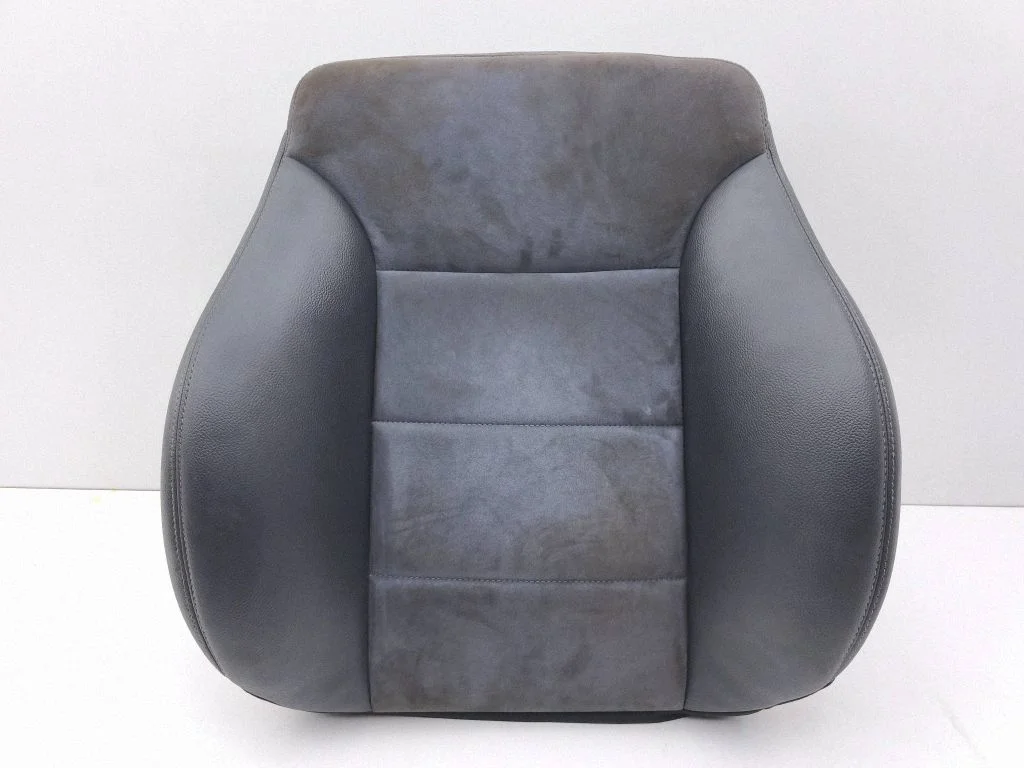 Front passenger seat – right