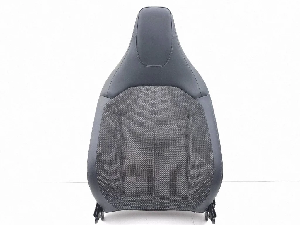Front passenger seat – left