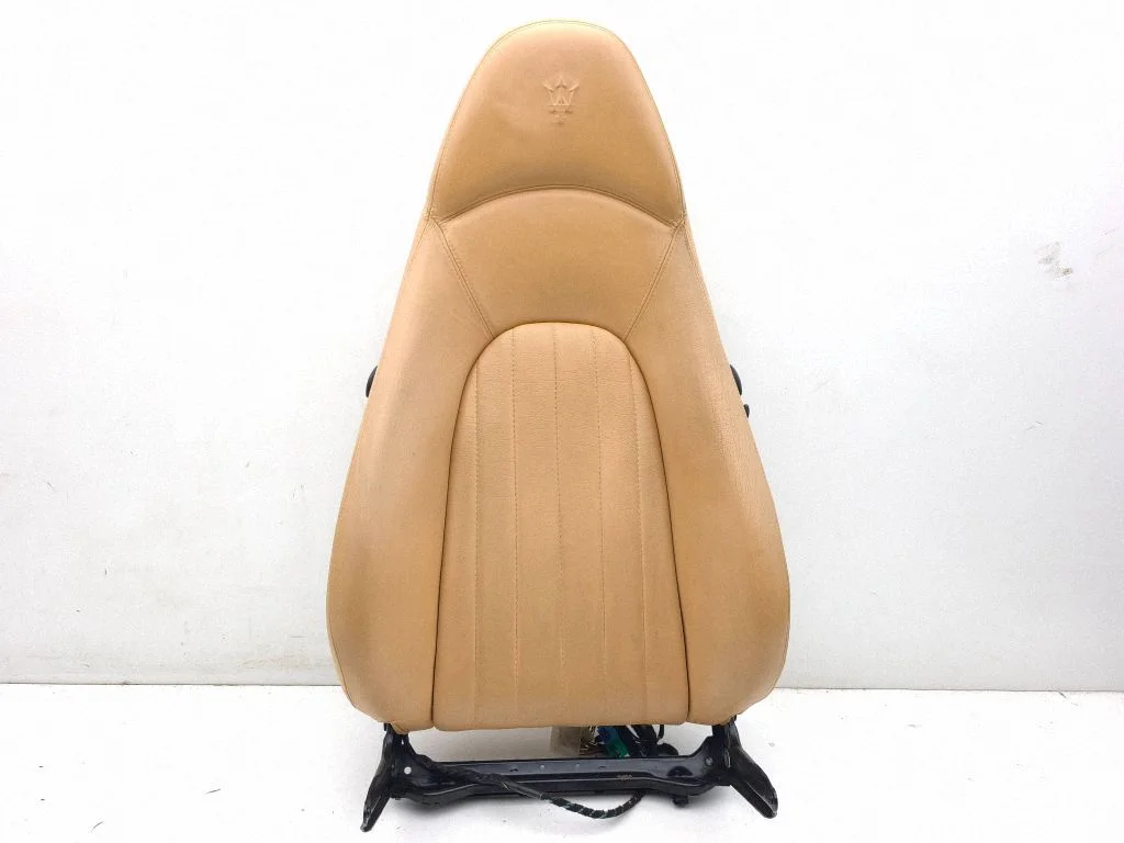 Front passenger seat – left