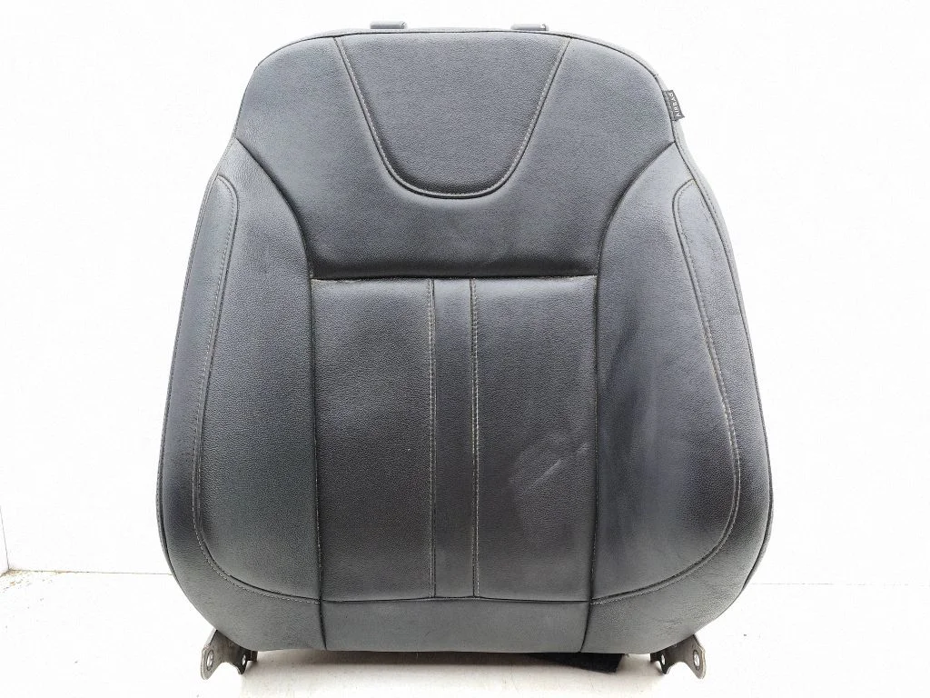 Front passenger seat – left