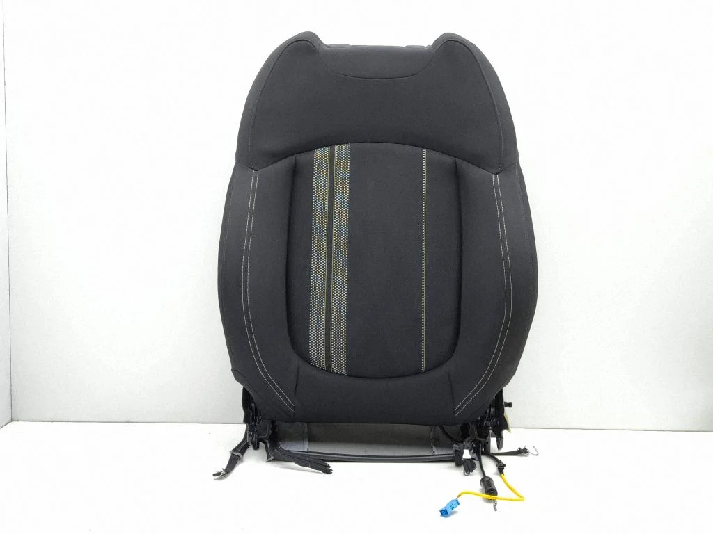 Front passenger seat – left