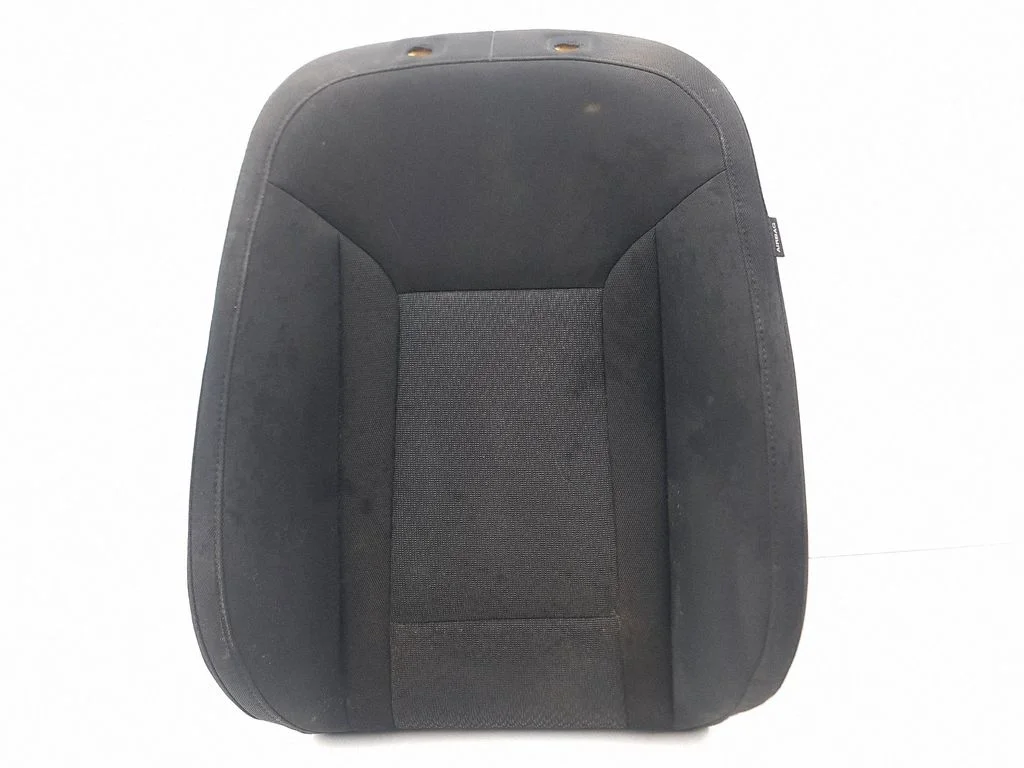Front passenger seat – left