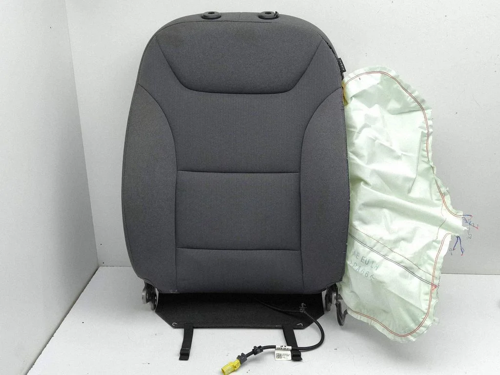 Front passenger seat – left