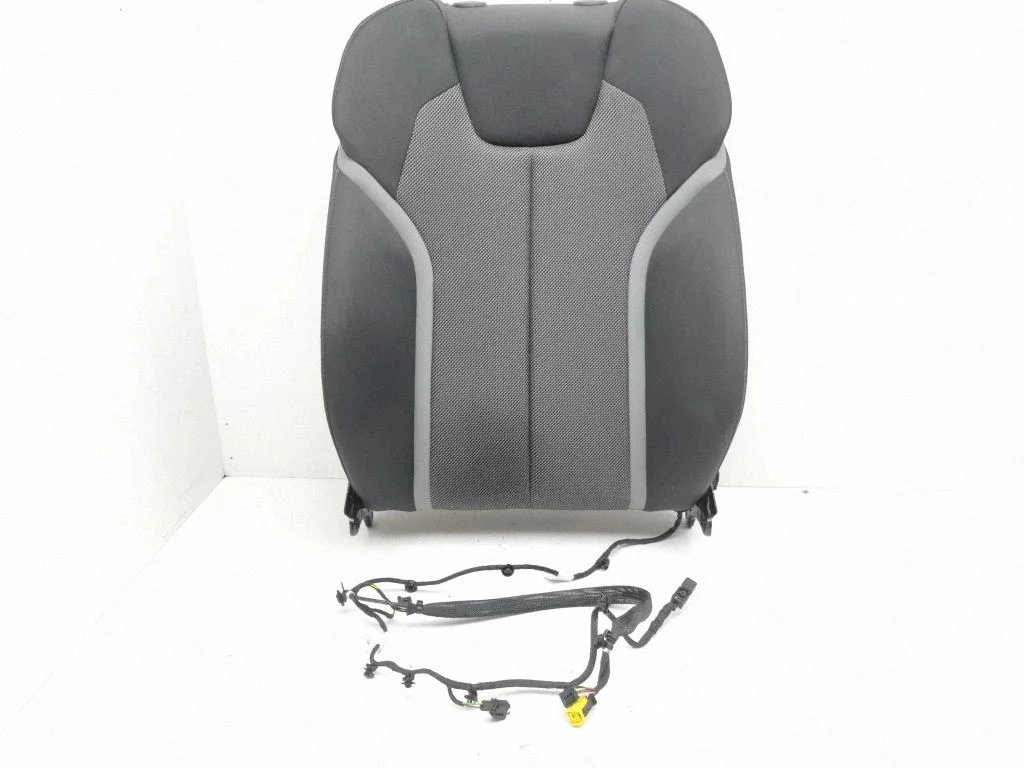 Front passenger seat – left
